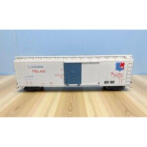 LIONEL O - 027 Gauge 6-9444 Louisana Midland Box Car - Loam 5001